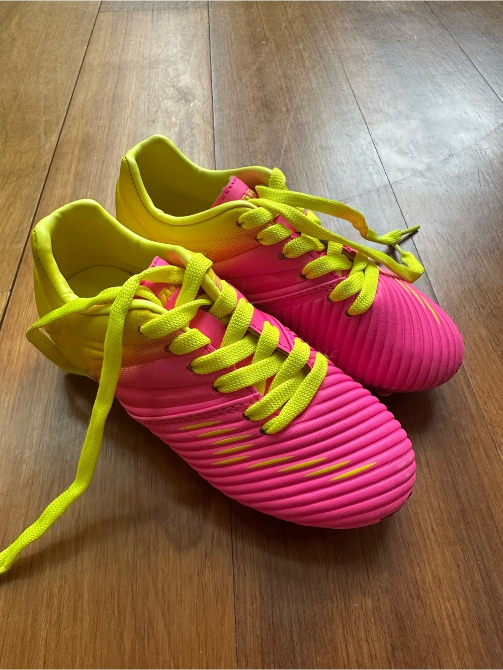 Vizari Liga Firm Ground Soccer Cleats for Kids, Size 10 Little Kid, Pink/Yellow